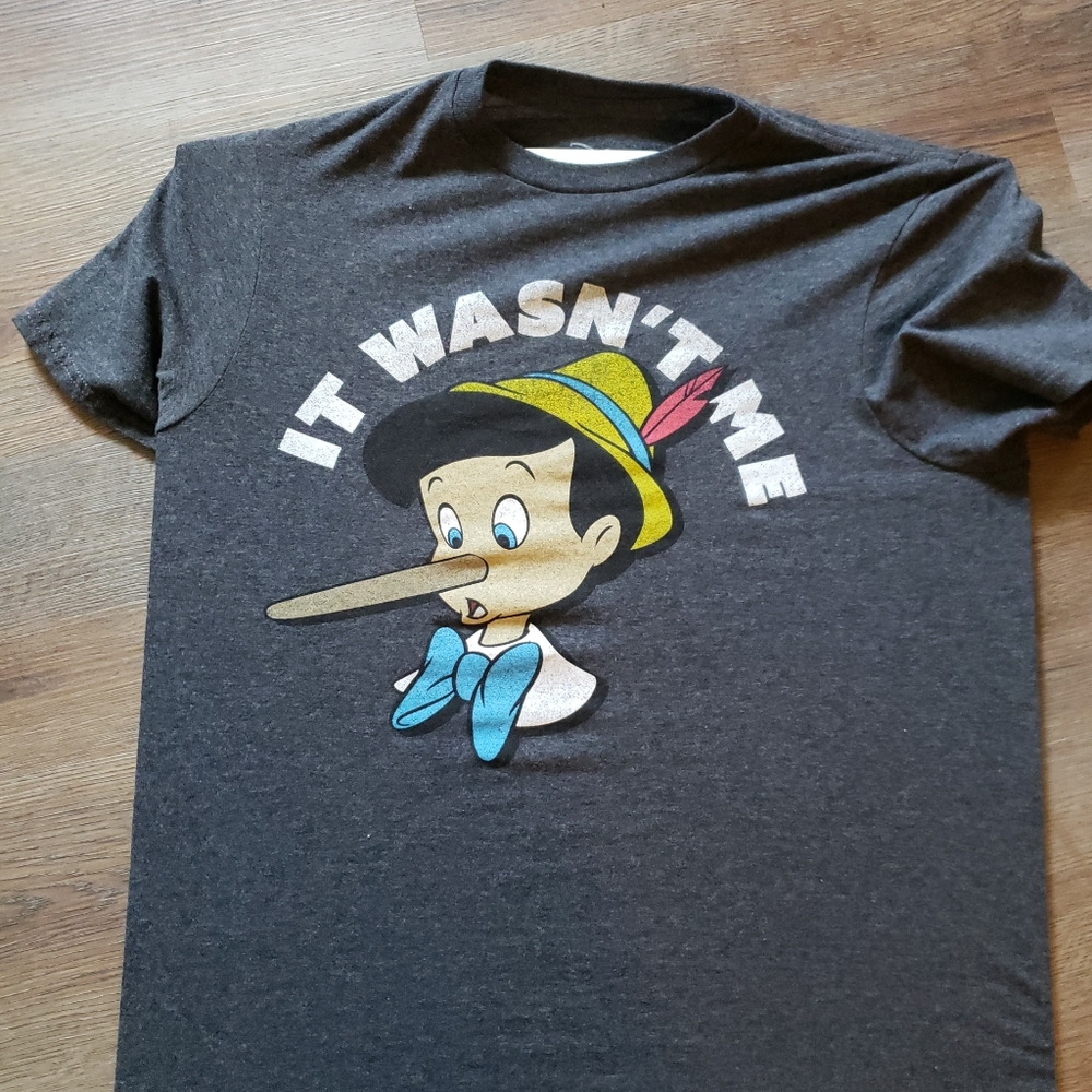 Pinocchio size Small tshirt Disney